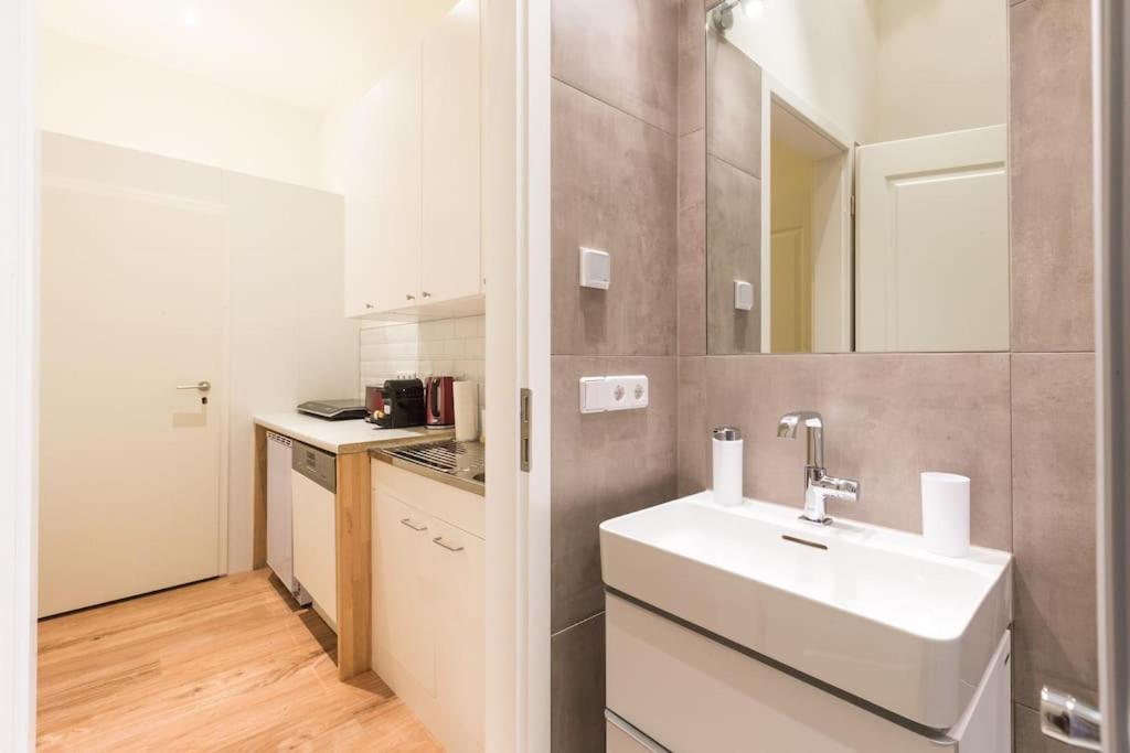 Studio Apartment Friedrichshain Берлін Екстер'єр фото