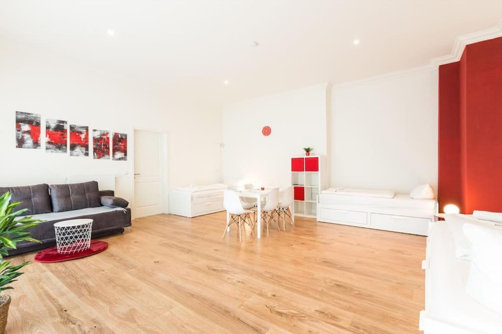 Studio Apartment Friedrichshain Берлін Екстер'єр фото